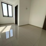 taman-simpang-empat-show-unit-6